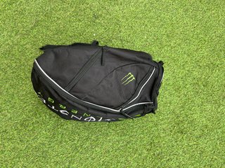 Mochila Monster Energy para moto