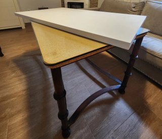 Mesa camilla de Forja, con enaguas