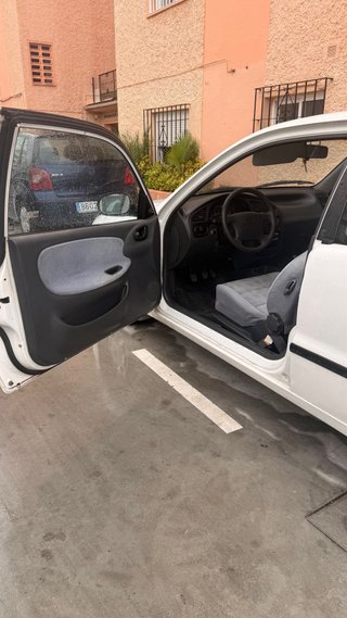 Daewoo Lanos 2001