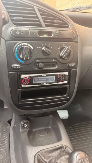 Daewoo Lanos 2001