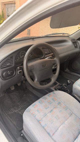 Daewoo Lanos 2001
