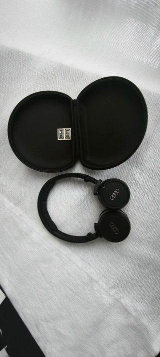 Auriculares Bluetooth Audi 4H0 051 701 C
