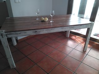 Mesa Antigua de Madera