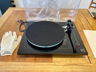 Tocadiscos Rega Planar 3 con cápsula Ortofon 2