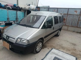 Peugeot Expert 2004