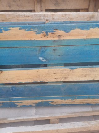 Palets de madera pintados