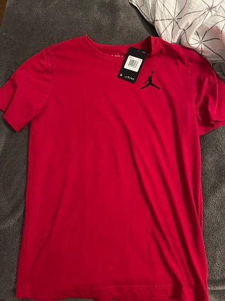 Camiseta Jordan Roja