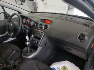 Peugeot 308 2011