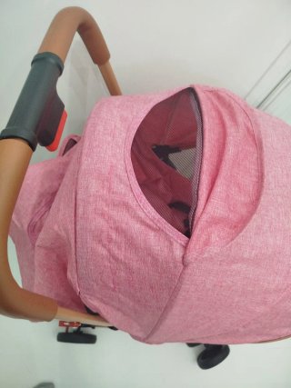 Silla de paseo rosa para bebé