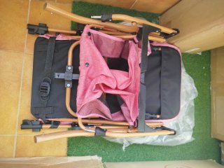 Silla de paseo rosa para bebé