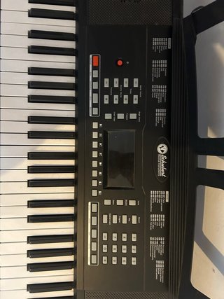 Teclado Schubert con soporte Adam Hall