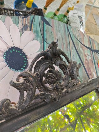 Espejo de Pared Antiguo con Copete Barroco