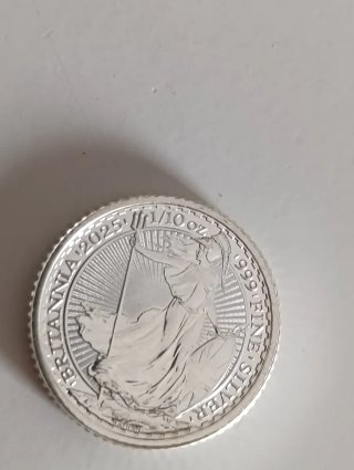 Moneda Britannia 2025 1/10 oz Plata Lote 1