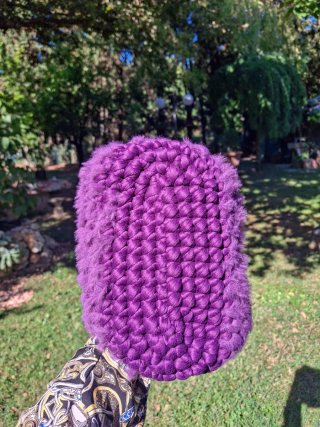 Fluffy Clutch Viola
