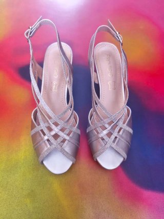 Sandalias Tacón Bajo Plata Glitter Y2K