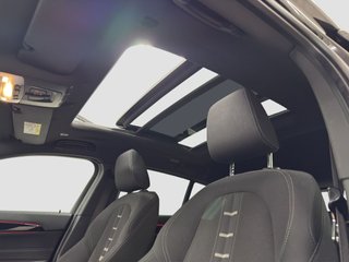 BMW X2 Avantage 118SDrive 136 c.v / AUTO / TECHO