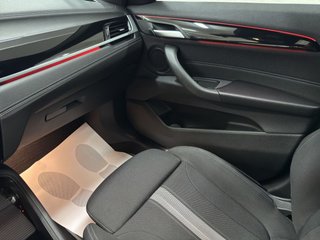 BMW X2 Avantage 118SDrive 136 c.v / AUTO / TECHO