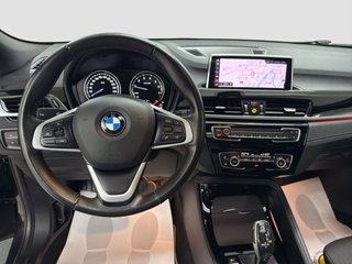 BMW X2 Avantage 118SDrive 136 c.v / AUTO / TECHO