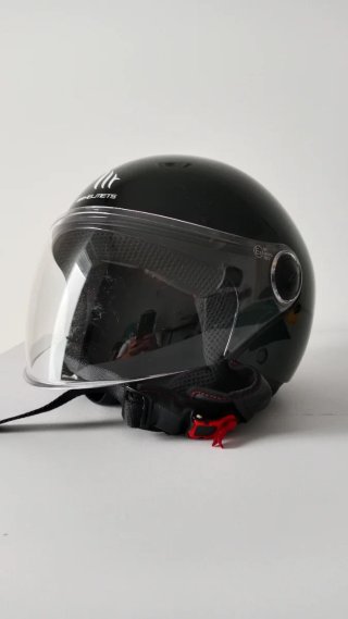 Casco de Moto MT Helmets Negro