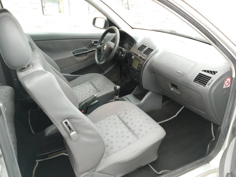 SEAT Ibiza 2002, foto 6
