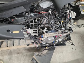 Volante y Columna Dirección Tesla Model 3