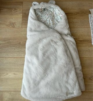 Saco Bebé Baby Shower Gris Peluche
