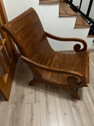 Sillón de madera maciza para restaurar