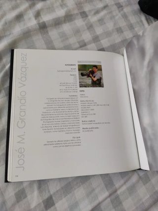 Libro de fotografía nomon