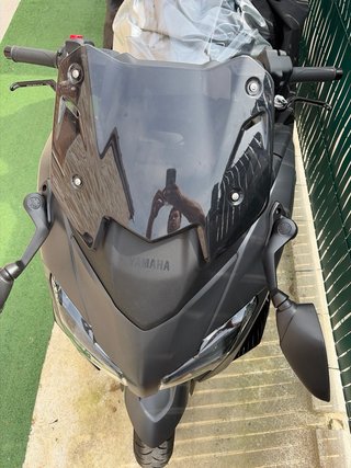 Pantalla Yamaha T-MAX  560 año 2022 &  2026.