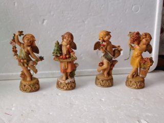 Set di 4 Statuine Depose Fontanini