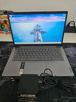 Portátil Lenovo perfecto estado