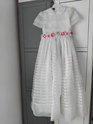 Vestido de comunión con cancán