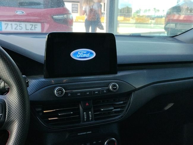 Ford Focus 1.0 Ecoboost ST-Line 2020, foto 9