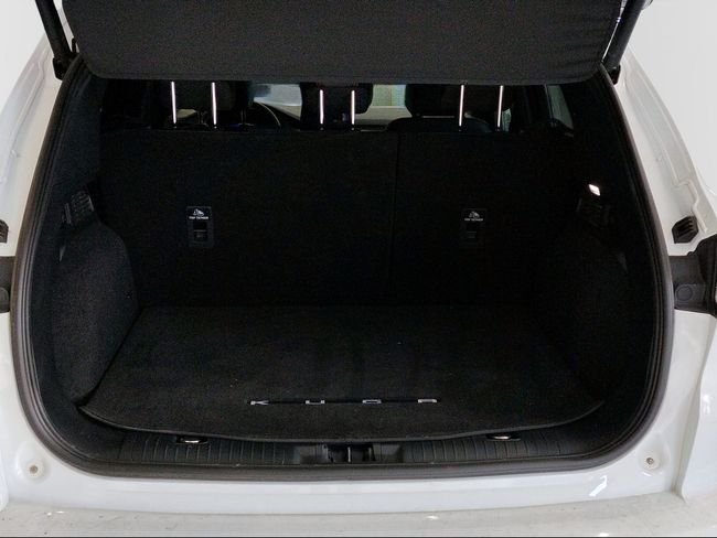 Ford Kuga 2023, foto 5