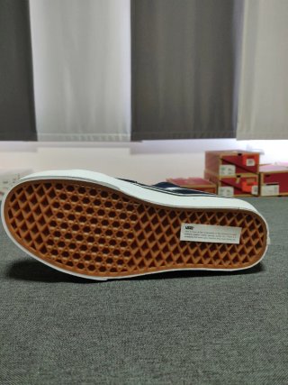 Vans Sk8-Hi Blu Taglia 40.5 Nuove