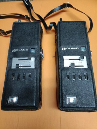 2 Emisoras Midland Walkie Talkie Funda Negra