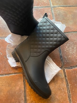 Botas negras acolchadas