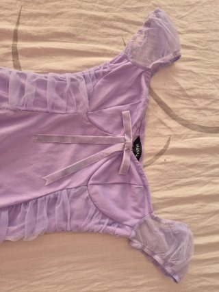 Vestido lila corto estilo Rapunzel