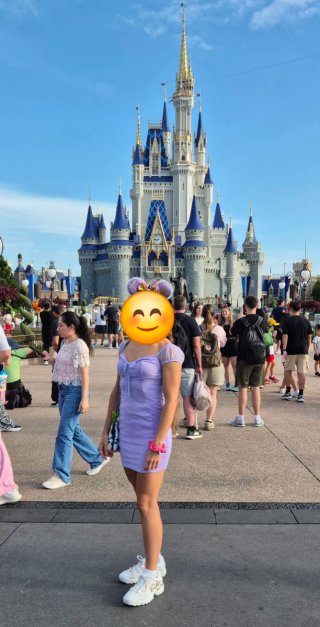 Vestido lila corto estilo Rapunzel