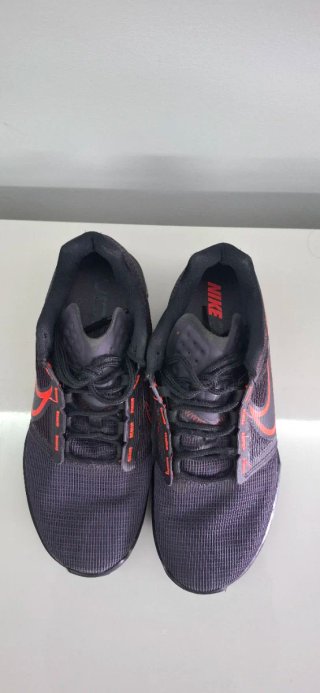 Tênis Nike Zoom Metcon Turbo 2 - Tamanho 40.5