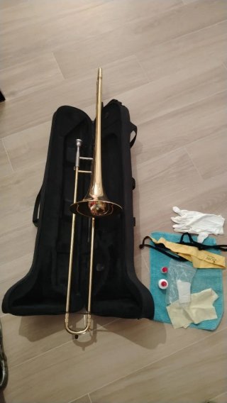 Trombón de varas marca Olympic
