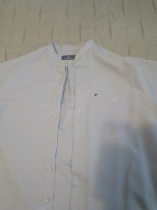 Camisa  gris/blanco Cuello Mao
