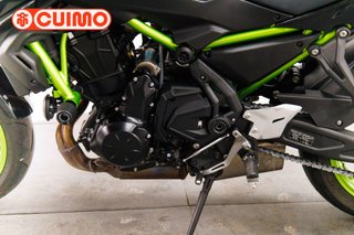 KAWASAKI Z 650