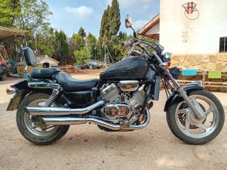 Moto Honda VF750