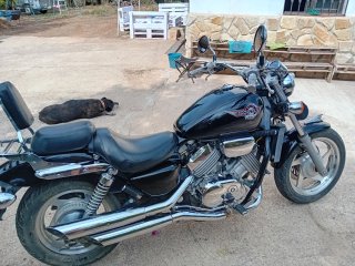 Moto Honda VF750