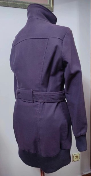 Abrigo Stradivarius Morado