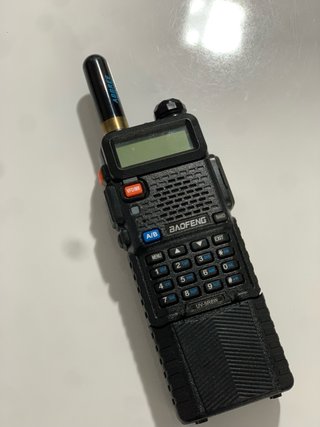 Walkie Talkie Baofeng UV-5R 8W