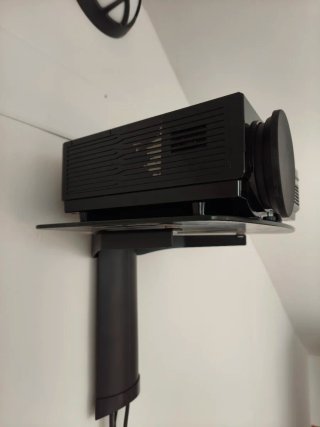 Proyector de Vídeo.Wimius es la marca.