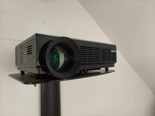 Proyector de Vídeo.Wimius es la marca.