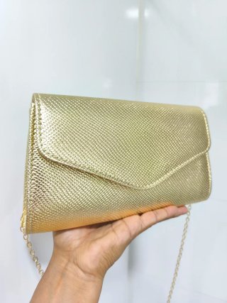 Bolso de mano dorado clutch fiesta bolso da será